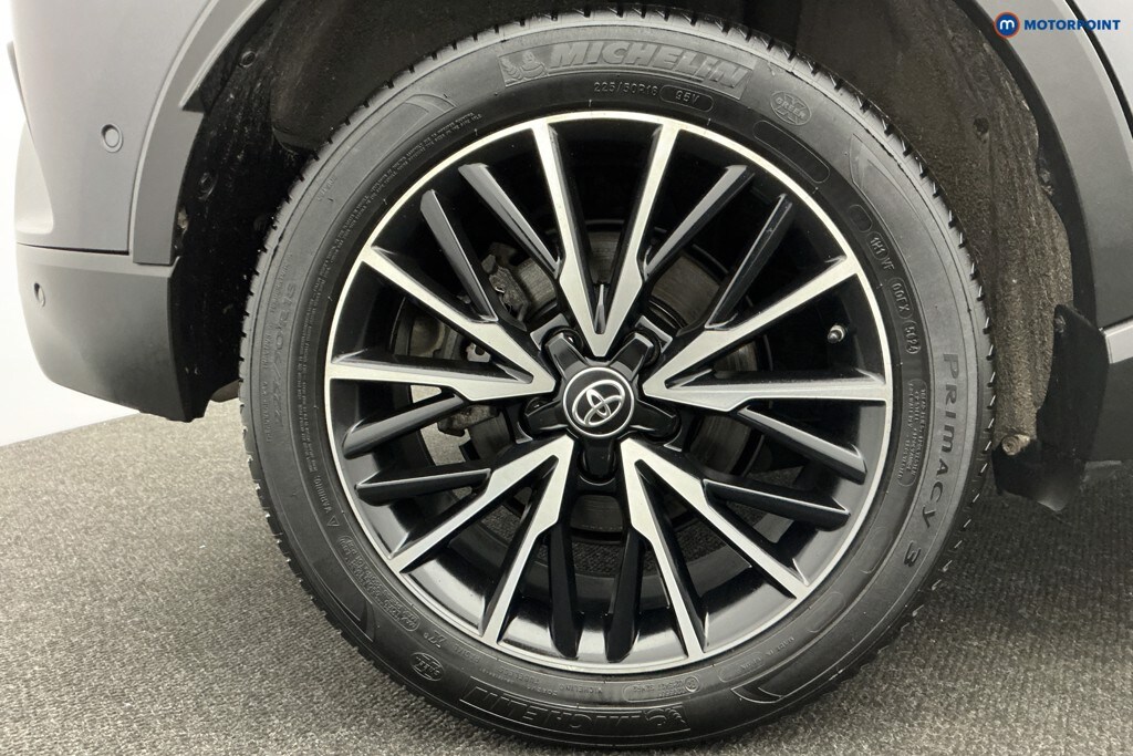 Used Toyota C-HR 2019 for sale - 77617289: Photo 44