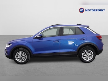 Used Volkswagen T-Roc 2023 for sale - 78720540: Photo