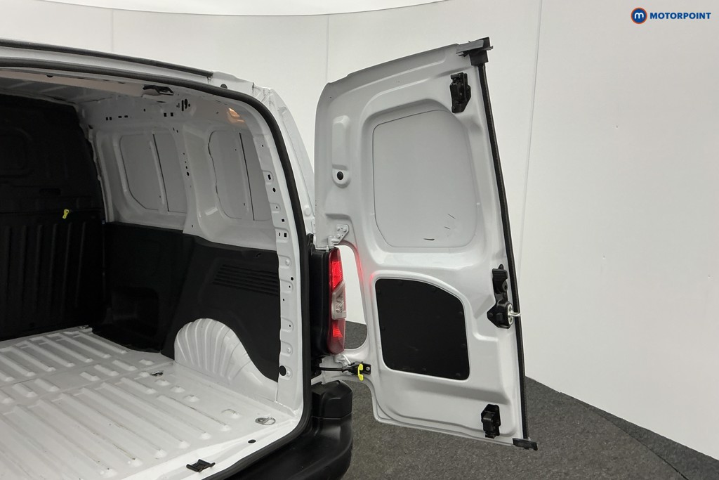 Used Peugeot Partner 2024 for sale - 77136567: Photo 13