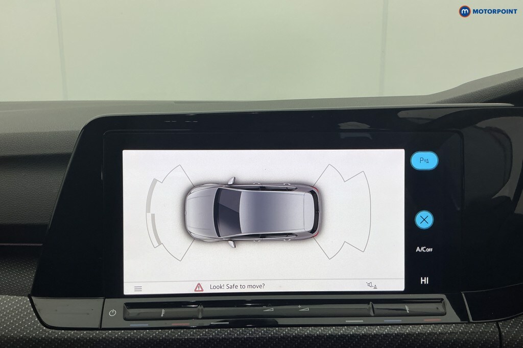 Used Volkswagen Golf 2023 for sale - 77676851: Photo 10