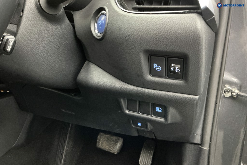 Used Toyota C-HR 2021 for sale - 77653978: Photo 30