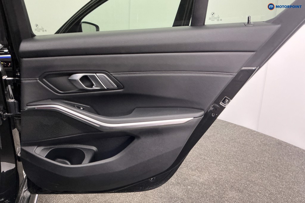 Used BMW 3 Series 2022 for sale - 77579183: Photo 36