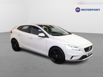 Used Volvo V40 2018 for sale - 77979634: Photo