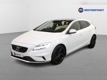 Used Volvo V40 2018 for sale - 77979634: Photo