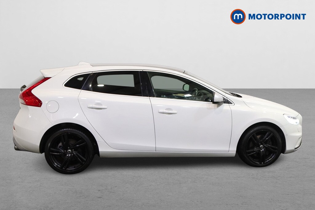 Used Volvo V40 2018 for sale - 77979634: Photo 8