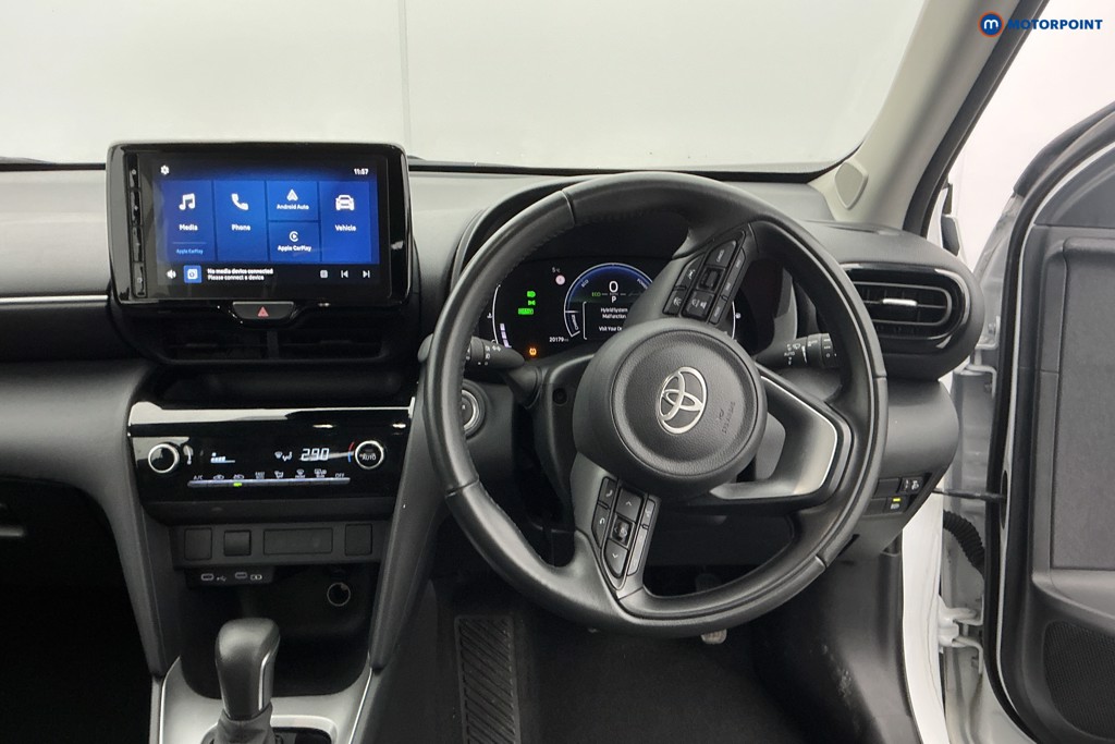 Used Toyota Yaris Cross 2024 for sale - 77665864: Photo 9