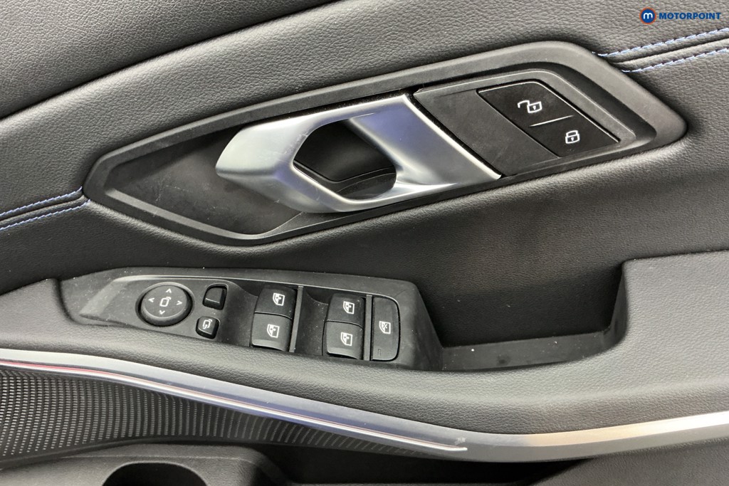 Used BMW 3 Series 2024 for sale - 77112514: Photo 34