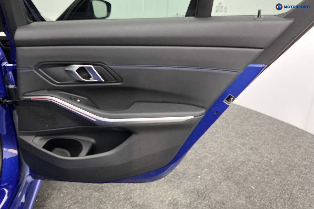 Used BMW 3 Series 2024 for sale - 77112514: Photo 35