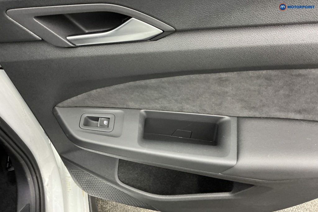 Used Volkswagen Golf 2024 for sale - 77519877: Photo 38