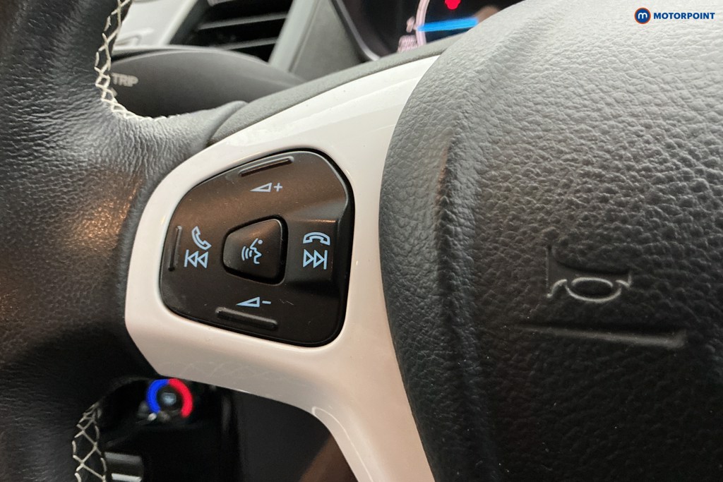 Used Ford Fiesta 2017 for sale - 78199544: Photo 30