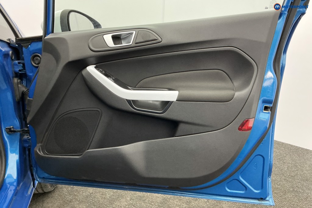 Used Ford Fiesta 2017 for sale - 78199544: Photo 33