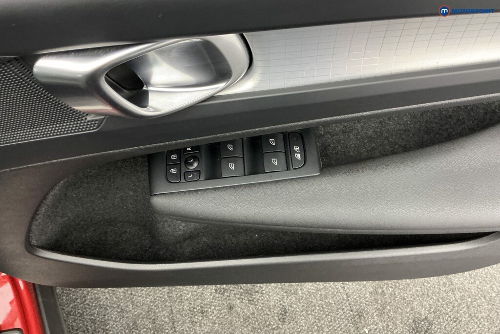 Used Volvo XC40 2022 for sale - 76355759: Photo 29