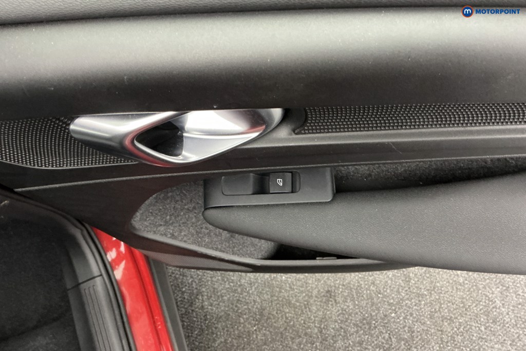 Used Volvo XC40 2022 for sale - 76355759: Photo 31