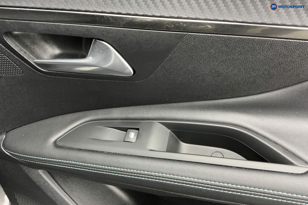 Used Peugeot 3008 2021 for sale - 77036987: Photo 35