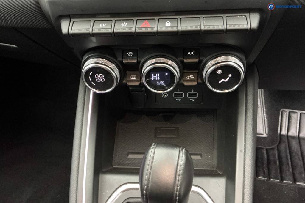 Used Renault Clio 2022 for sale - 77691810: Photo 32