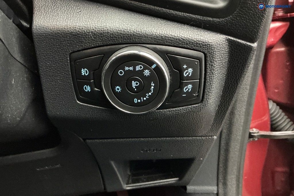 Used Ford Ecosport 2018 for sale - 77234220: Photo 29