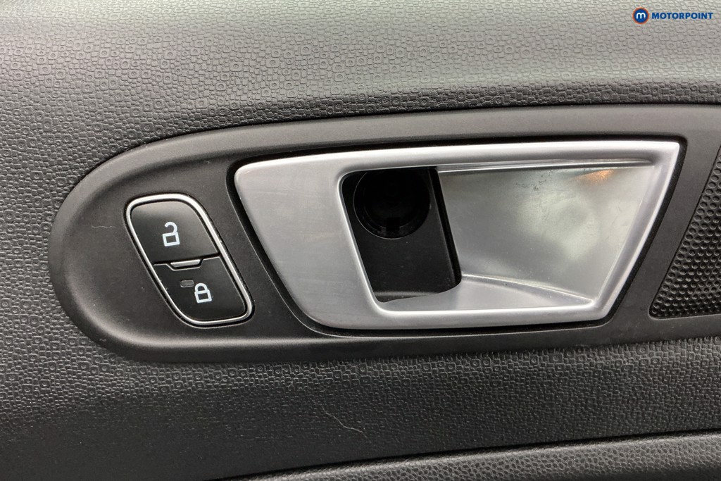 Used Ford Ecosport 2018 for sale - 77234220: Photo 32