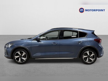 Used Ford Focus 2023 for sale - 77319332: Photo