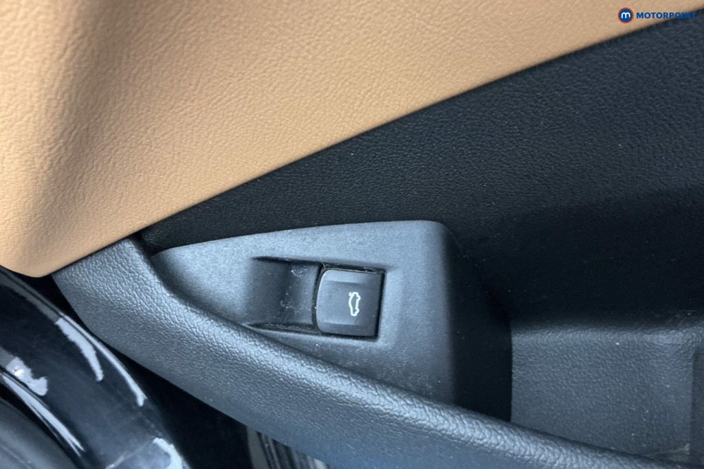 Used BMW 8 Series 2022 for sale - 77918921: Photo 39