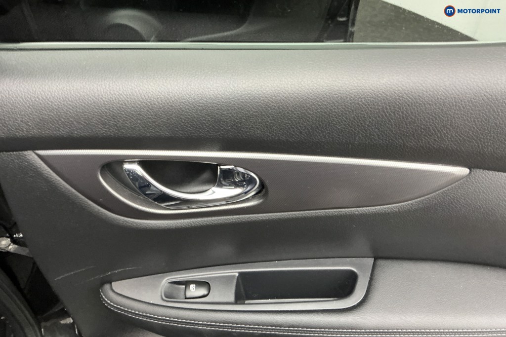 Used Nissan Qashqai 2018 for sale - 77545967: Photo 36