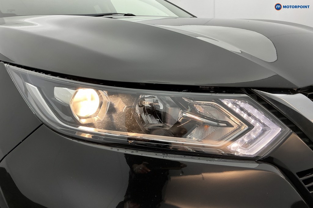 Used Nissan Qashqai 2018 for sale - 77545967: Photo 38