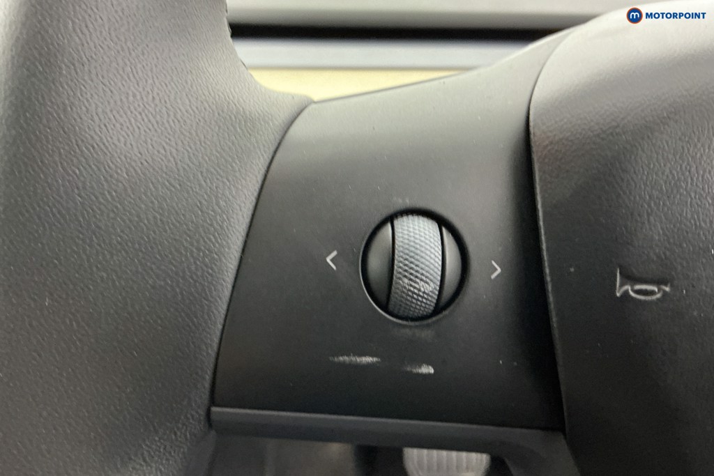 Used Tesla Model Y 2022 for sale - 77064102: Photo 27