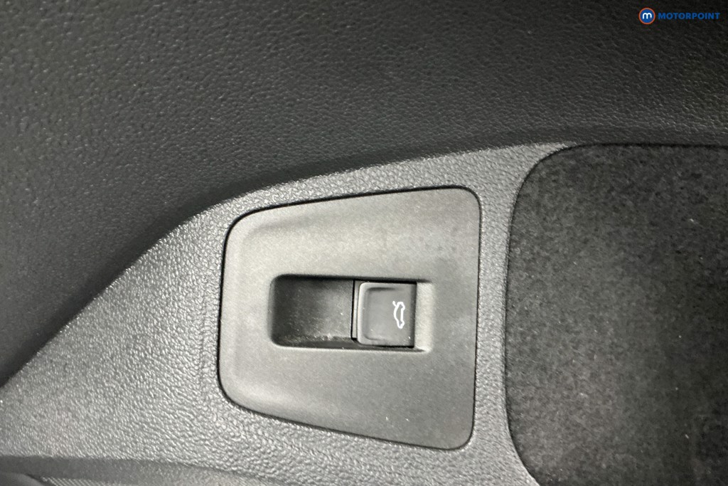 Used Volkswagen Tiguan 2020 for sale - 77381757: Photo 37