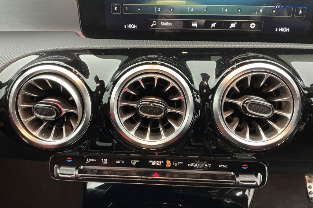 Used Mercedes-Benz CLA 2022 for sale - 76739164: Photo 23