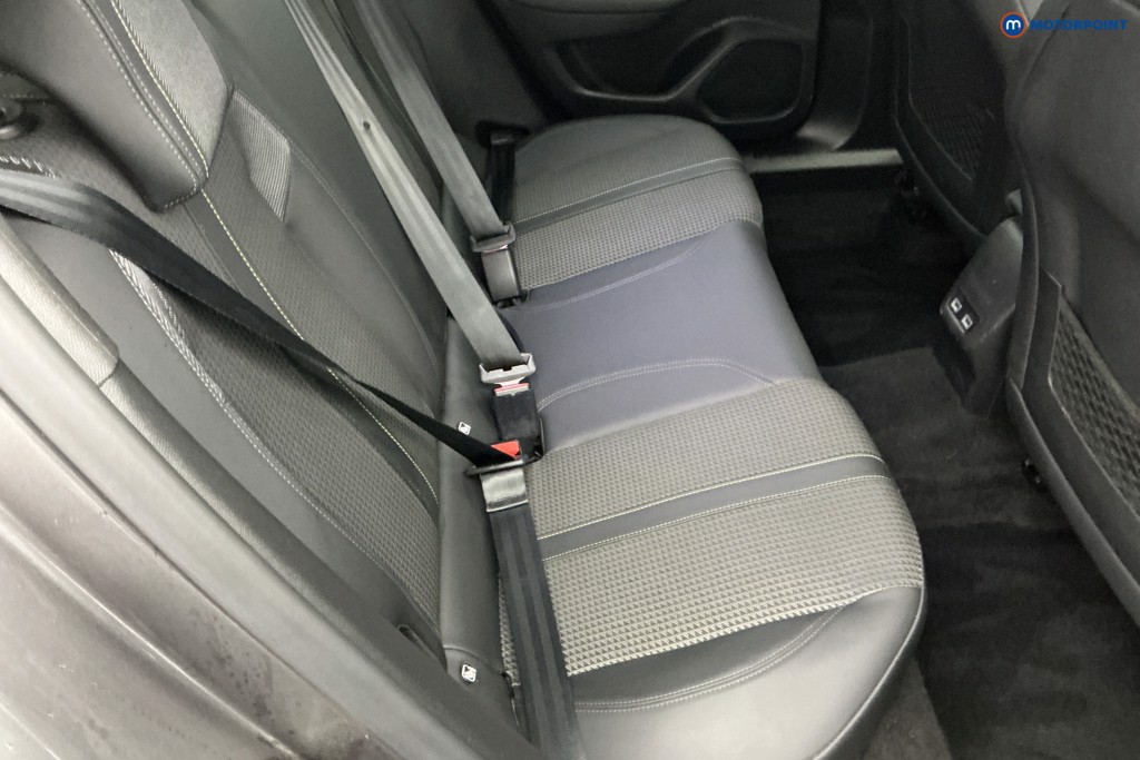 Used Peugeot 2008 2021 for sale - 76416039: Photo 12