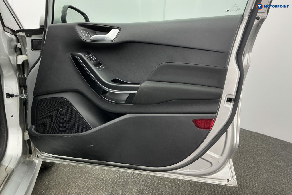 Used Ford Fiesta 2019 for sale - 77653956: Photo 31