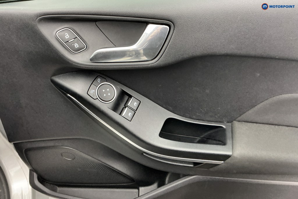 Used Ford Fiesta 2019 for sale - 77653956: Photo 32