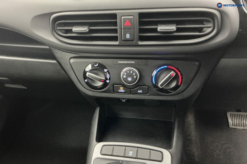 Used Hyundai i10 2023 for sale - 77741161: Photo 29