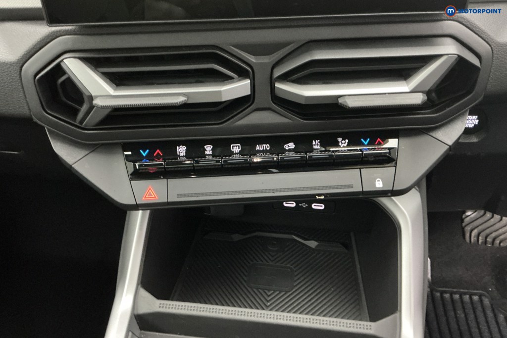 Used Dacia Bigster 2025 for sale - 77763919: Photo 30