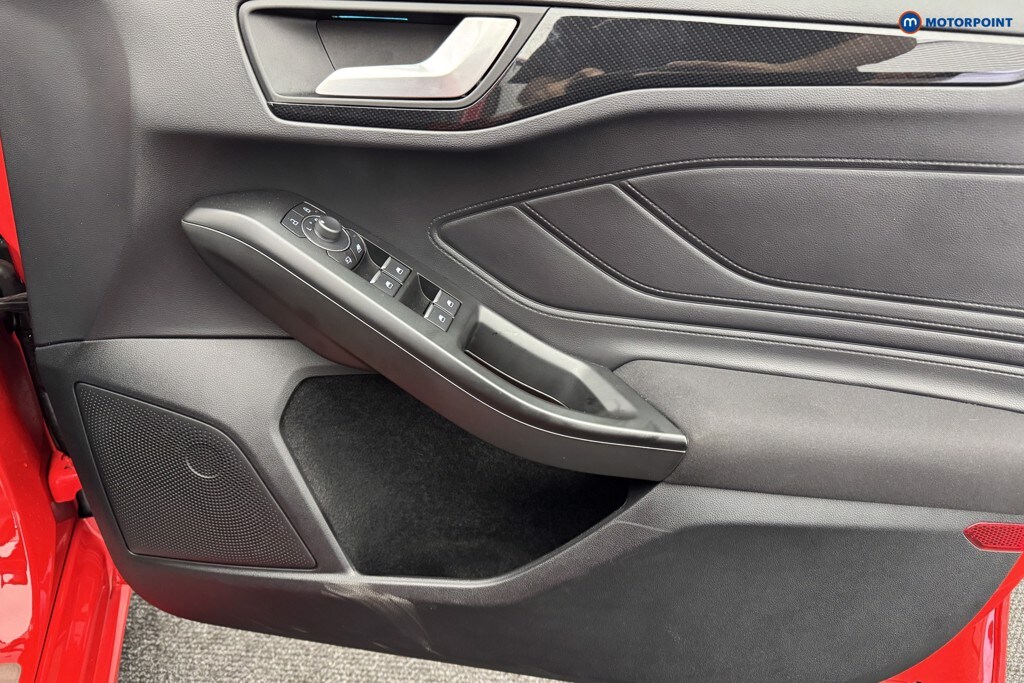 Used Ford Focus 2023 for sale - 76222864: Photo 23