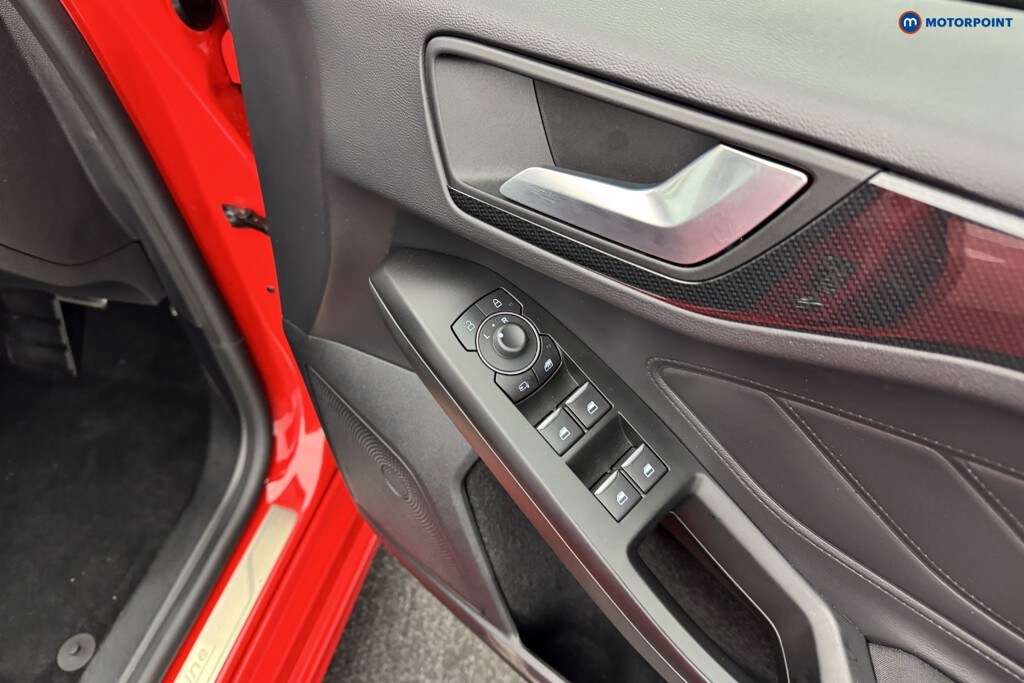 Used Ford Focus 2023 for sale - 76222864: Photo 24