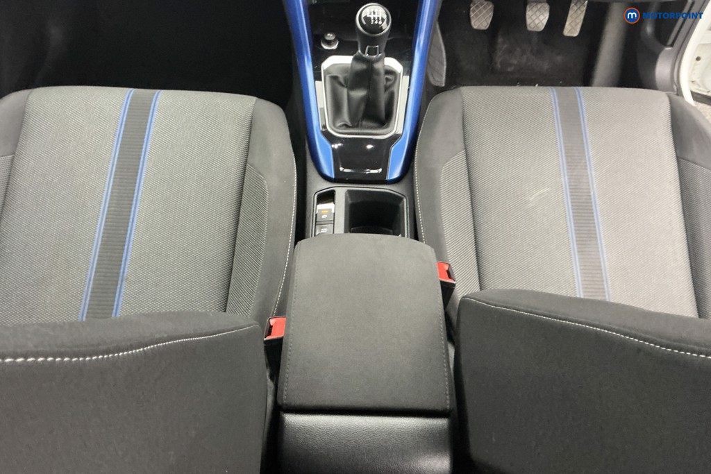 Used Volkswagen T-Roc 2021 for sale - 77935378: Photo 20