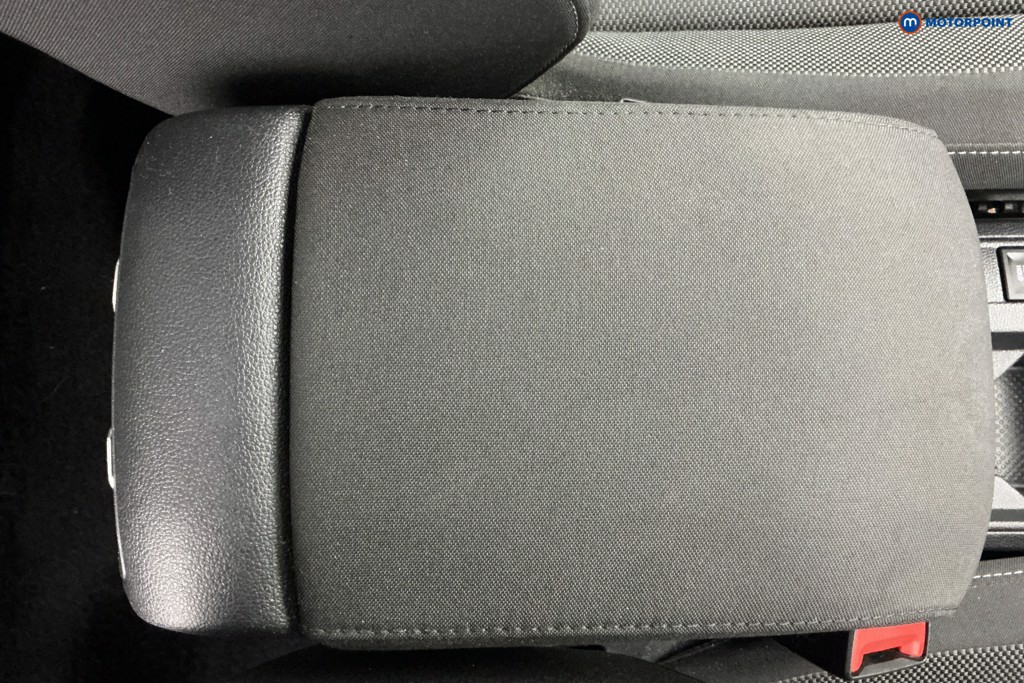 Used Volkswagen T-Roc 2021 for sale - 77935378: Photo 26