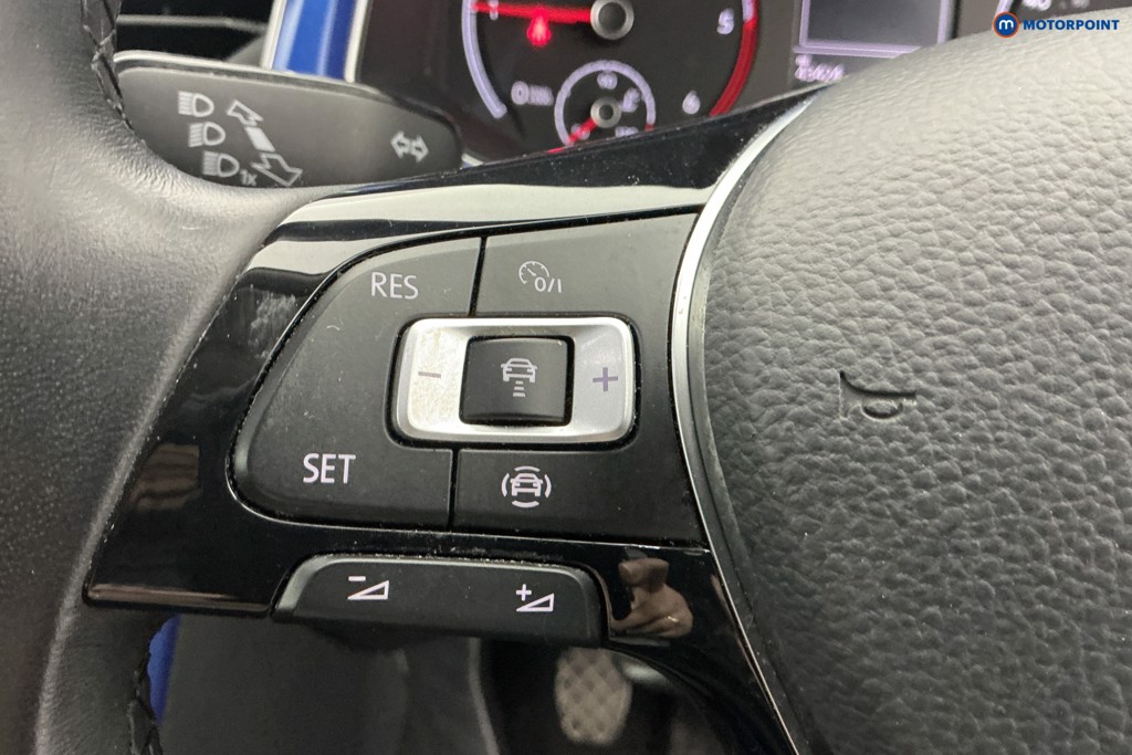 Used Volkswagen T-Roc 2021 for sale - 77935378: Photo 31