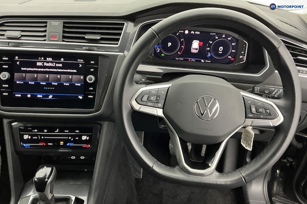 Used Volkswagen Tiguan Allspace 2024 for sale - 76278858: Photo 9