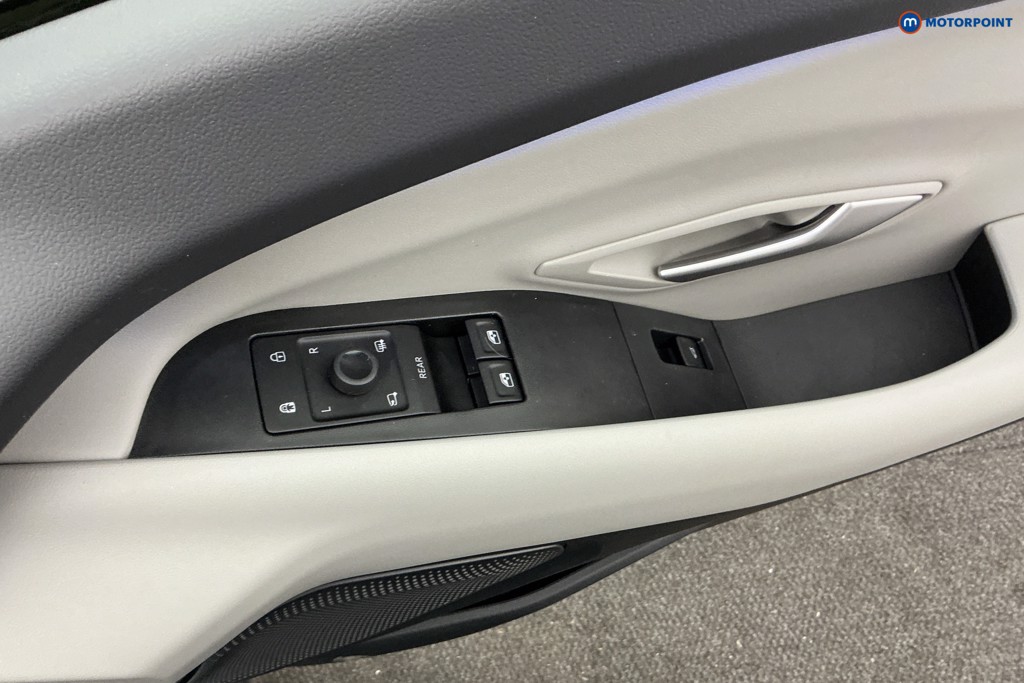 Used Ford Explorer 2025 for sale - 76723250: Photo 29