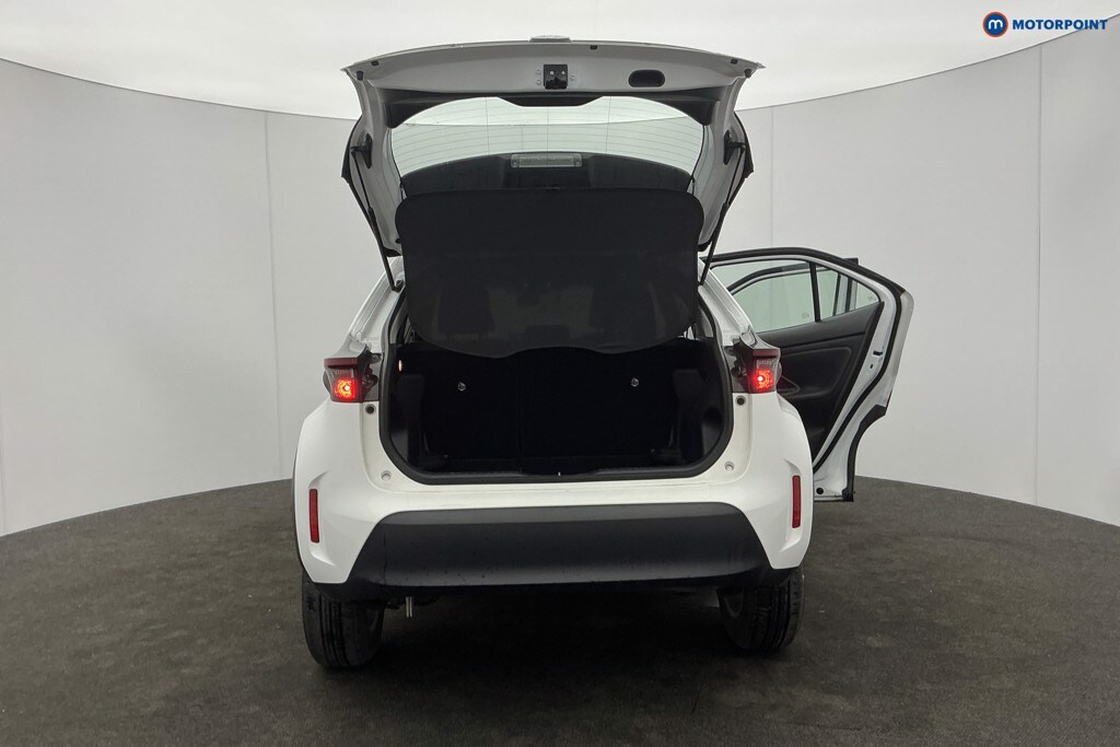 Used Toyota Yaris Cross 2023 for sale - 78012249: Photo 12