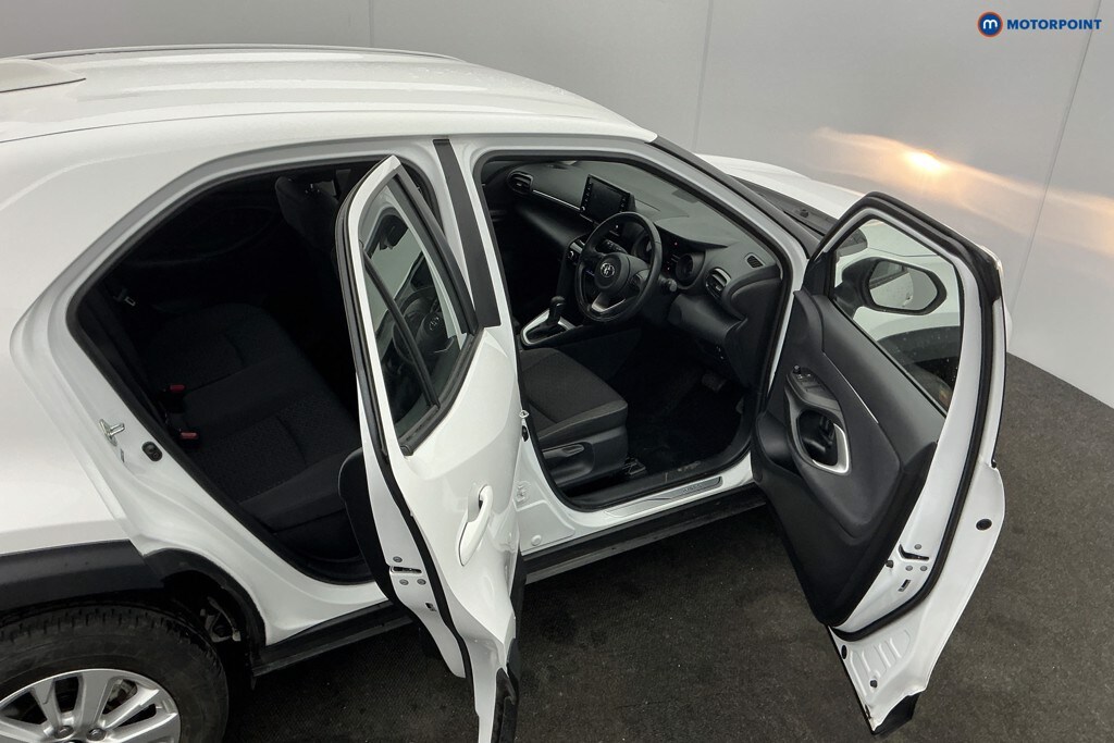 Used Toyota Yaris Cross 2023 for sale - 78012249: Photo 13