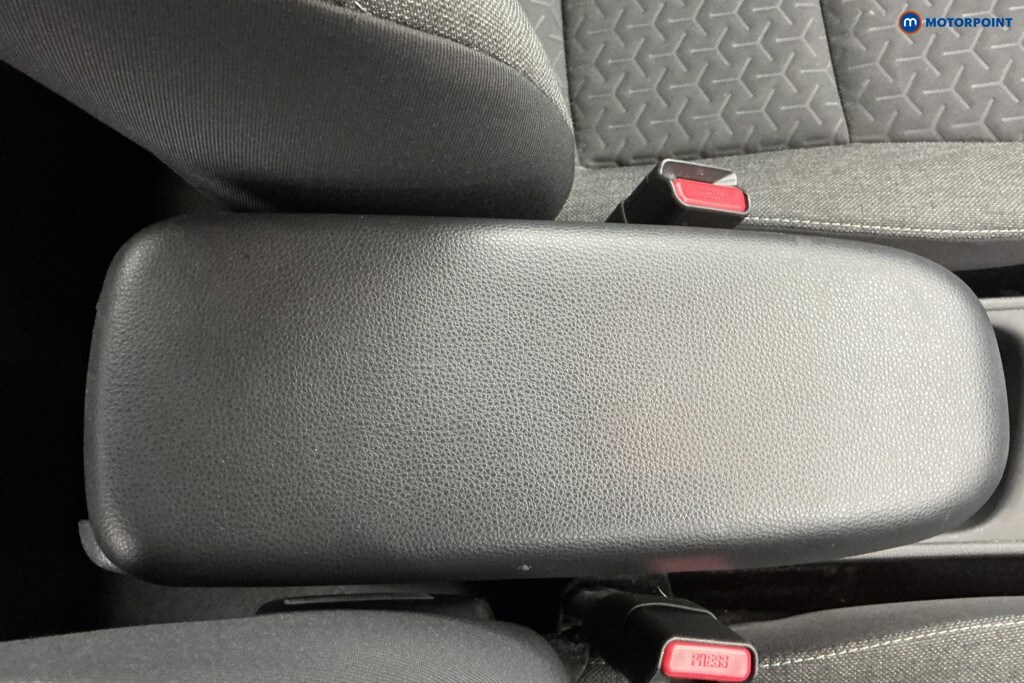 Used Toyota Yaris Cross 2023 for sale - 78012249: Photo 24