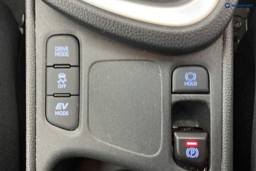 Used Toyota Yaris Cross 2023 for sale - 78012249: Photo 28