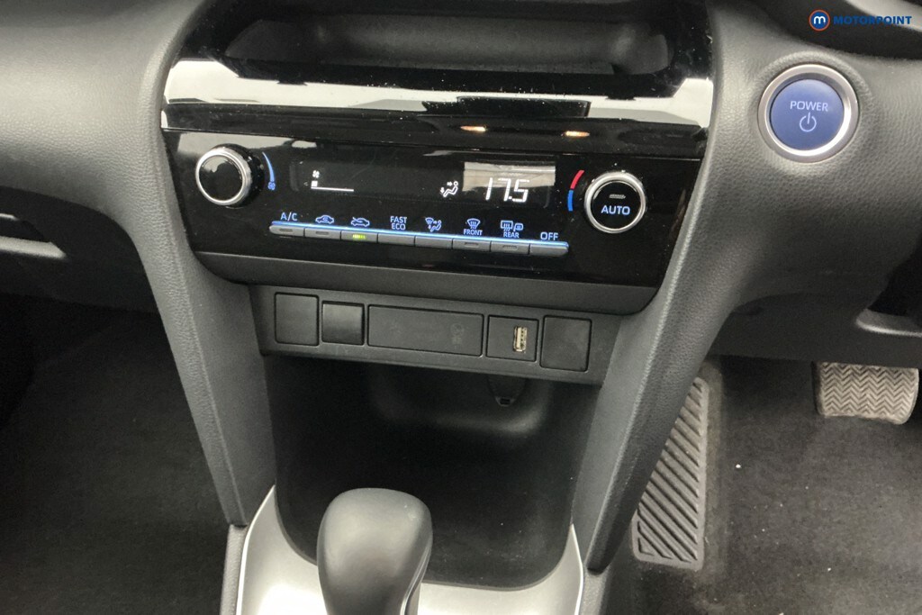 Used Toyota Yaris Cross 2023 for sale - 78012249: Photo 30