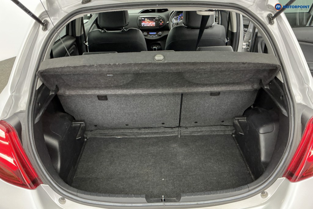 Used Toyota Yaris 2017 for sale - 78199495: Photo 11