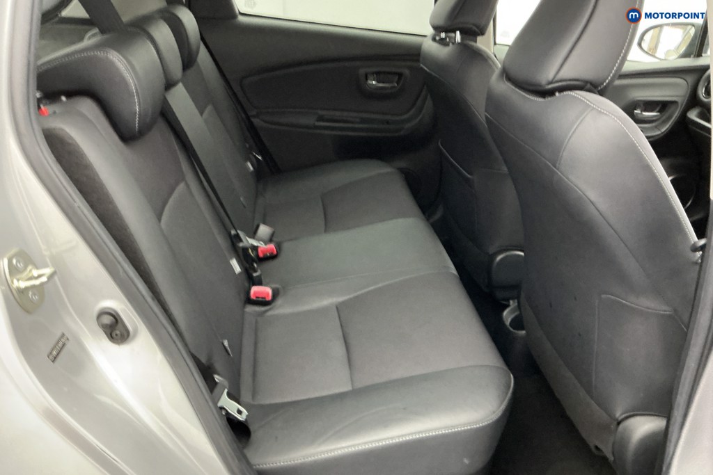 Used Toyota Yaris 2017 for sale - 78199495: Photo 12