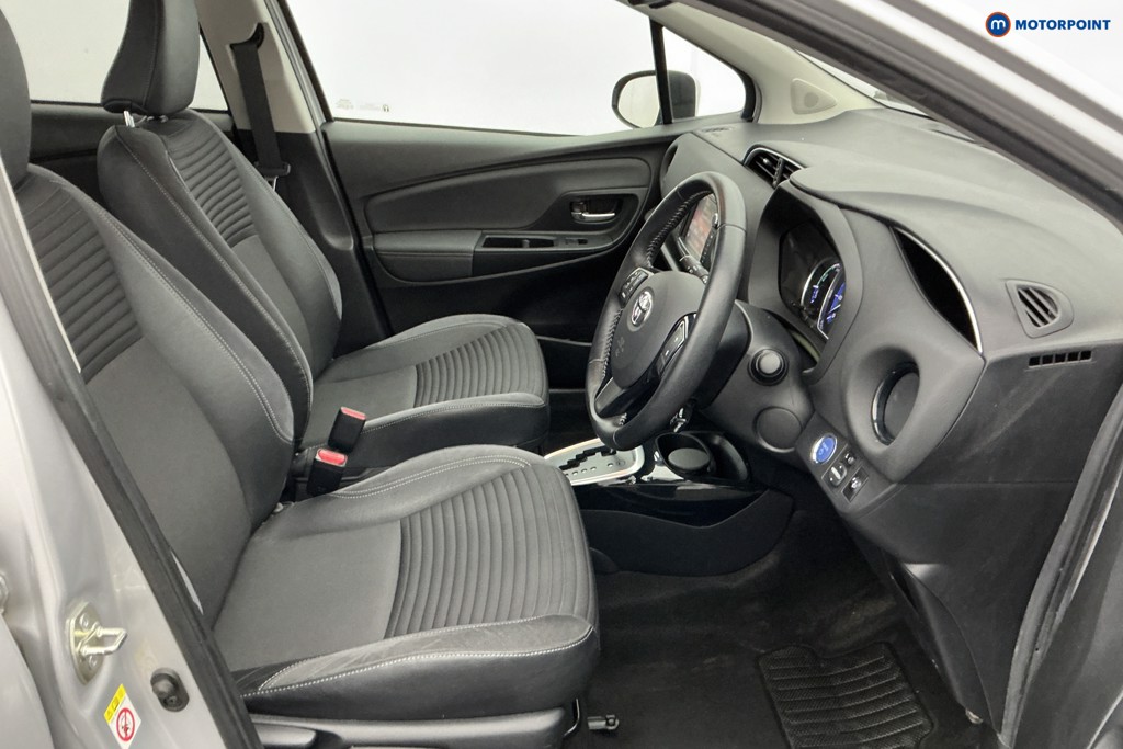 Used Toyota Yaris 2017 for sale - 78199495: Photo 13