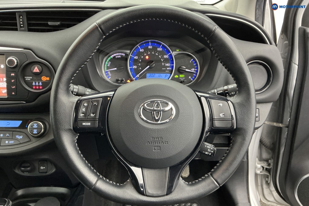 Used Toyota Yaris 2017 for sale - 78199495: Photo 14