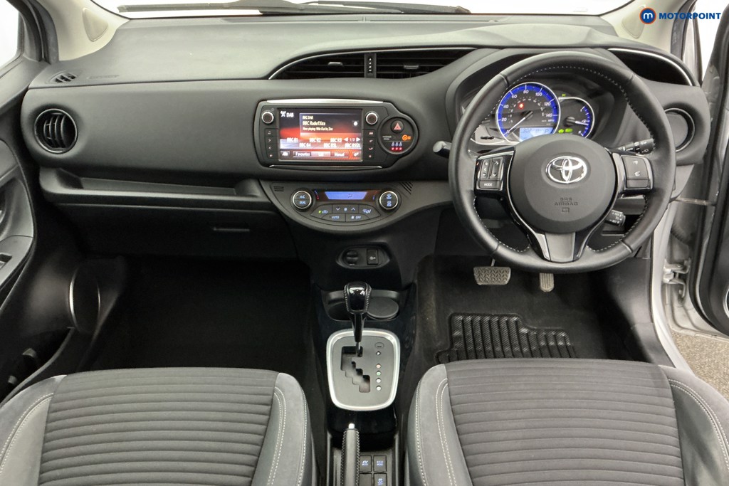 Used Toyota Yaris 2017 for sale - 78199495: Photo 19